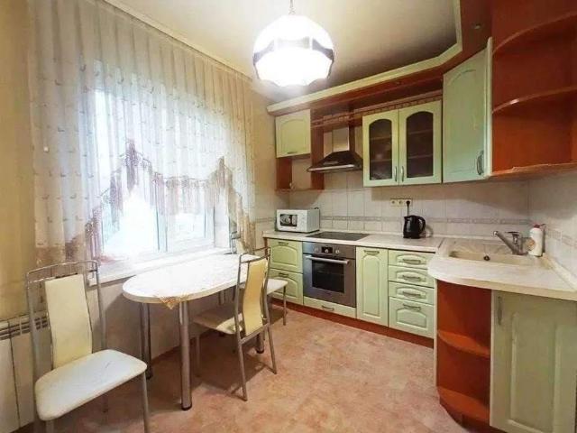 Комната аренда в Позняки, Романкове