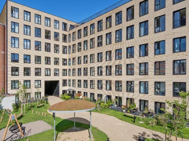 Ejendom til leje i Frederiksberg C, Brøndby