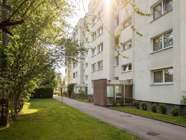 Wohnung kaufen in Thalkirchen-Obersendling-Forstenried-Fürstenried-Solln, München