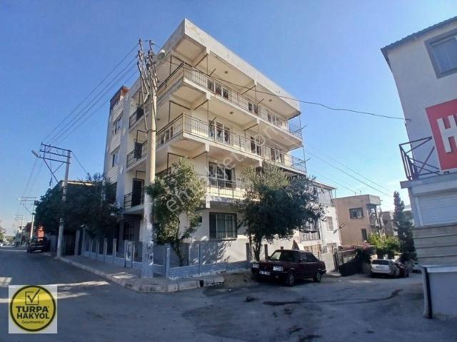 Beyazevler Mahallesi, Gaziemir içerisinde satılık Bina