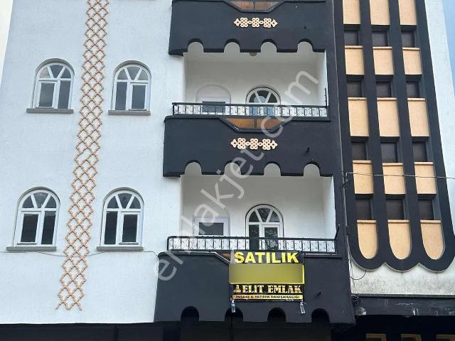 Sandikli, Afyonkarahisar içerisinde satılık Bina