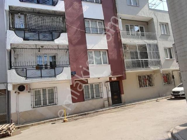Karabağlar, İzmir içerisinde satılık Bina