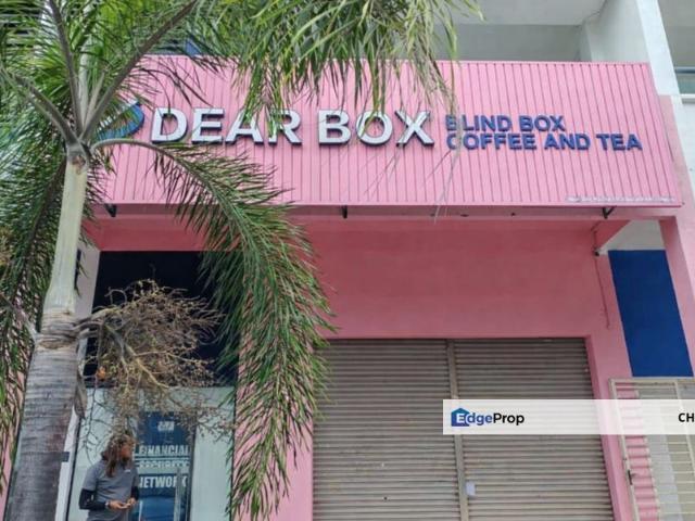 Shop for rent in Malaka