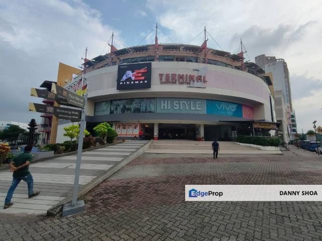 Shop for rent in Sendayan Village, Negeri Sembilan