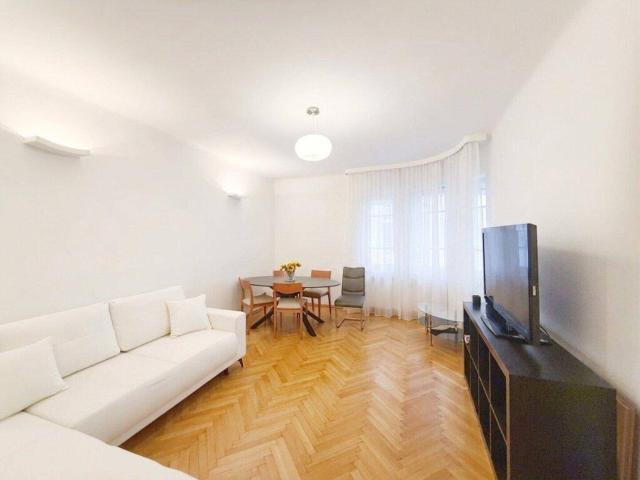 Apartment mieten in Josefstadt, Wien
