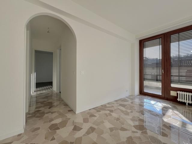 Wohnung mieten in Paradiso, Distretto di Lugano