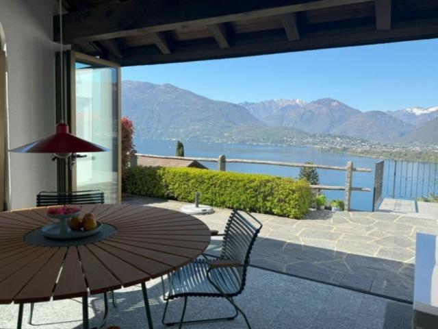 Einfamilienhaus kaufen in Gerra, Gambarogno, Tessin