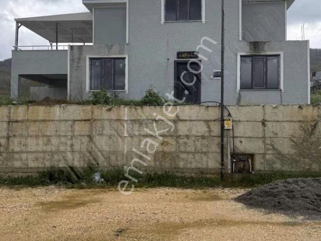 Mustafakemalpaşa, Bursa içerisinde satılık Villa