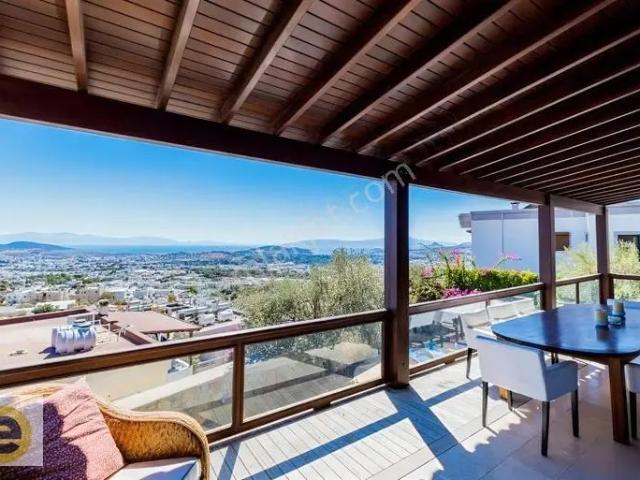 Bodrum, Muğla içerisinde satılık Villa