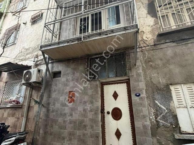 Konak, İzmir içerisinde satılık Villa