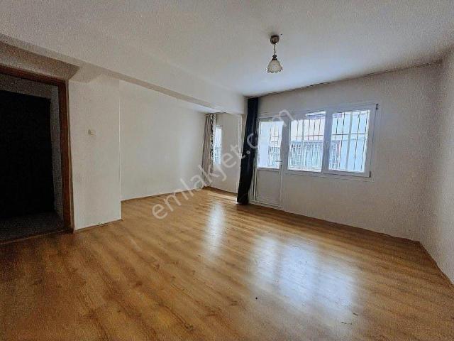 Üçyol, Konak içerisinde kiralık mülk