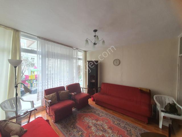 Konak, İzmir içerisinde satılık mülk