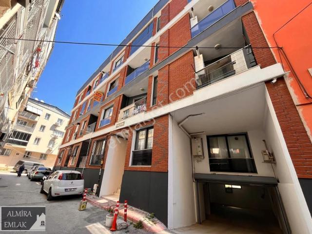 Konak, İzmir içerisinde satılık mülk