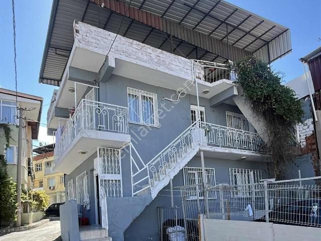 İzmir, Konak içerisinde satılık Villa