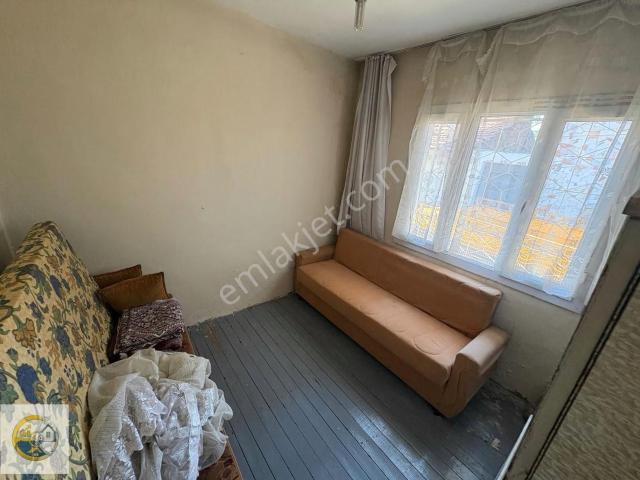 Konak, İzmir içerisinde satılık Villa