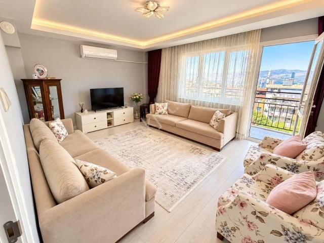 İzmir, Konak içerisinde satılık mülk
