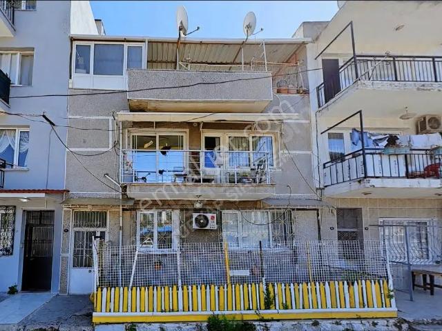 Konak, İzmir içerisinde satılık mülk