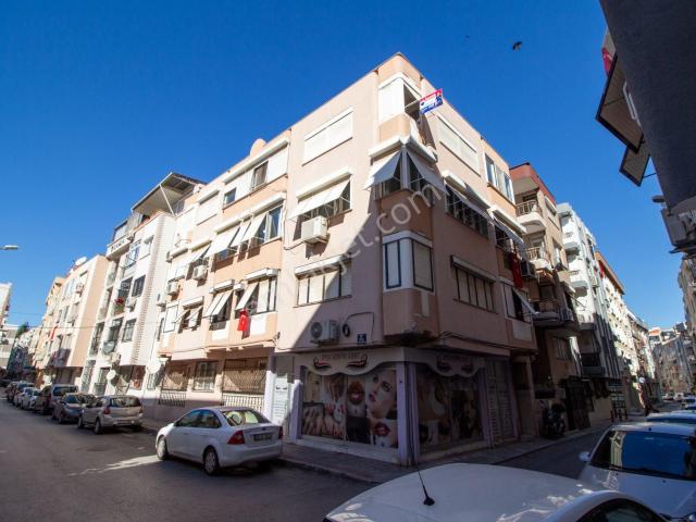 Konak, İzmir içerisinde satılık mülk