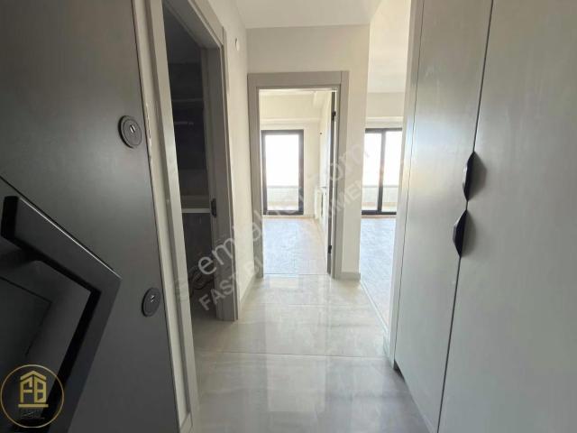 Konak, İzmir içerisinde satılık mülk