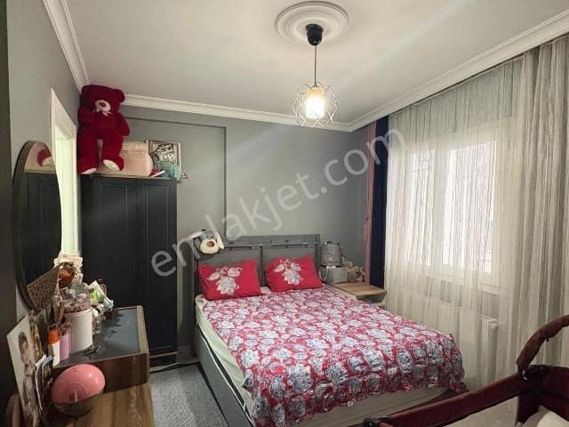 Konak, İzmir içerisinde satılık mülk