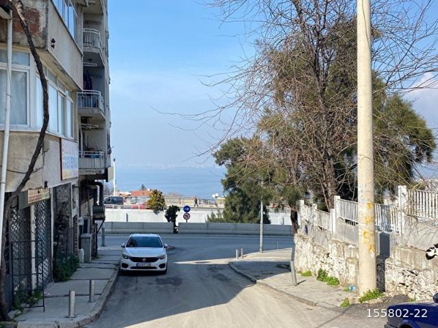 İzmir Merkez içerisinde satılık Bina