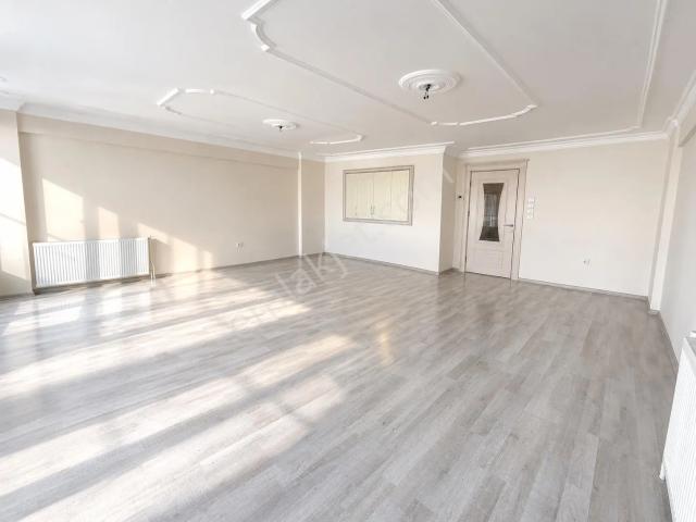 İzmir, Konak içerisinde kiralık mülk