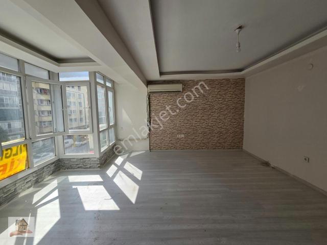 Üçyol, Konak içerisinde kiralık mülk