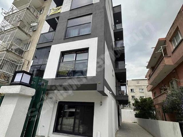 İzmir, Konak içerisinde satılık mülk