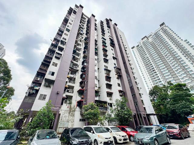 Apartment for sale in Country Heights Damansara, Kuala Lumpur