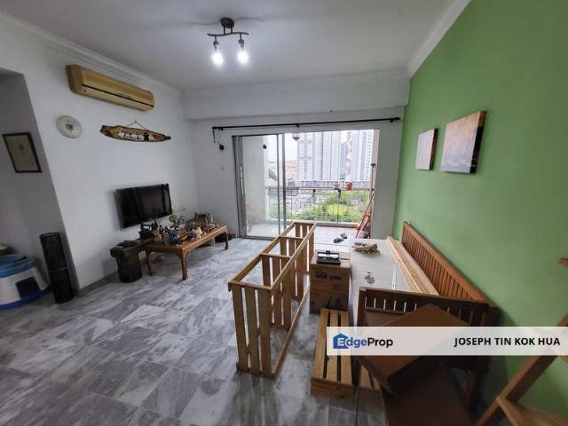 Condominium for sale in Country Heights Damansara, Kuala Lumpur