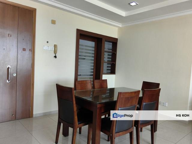 Condominium for sale in Malaka