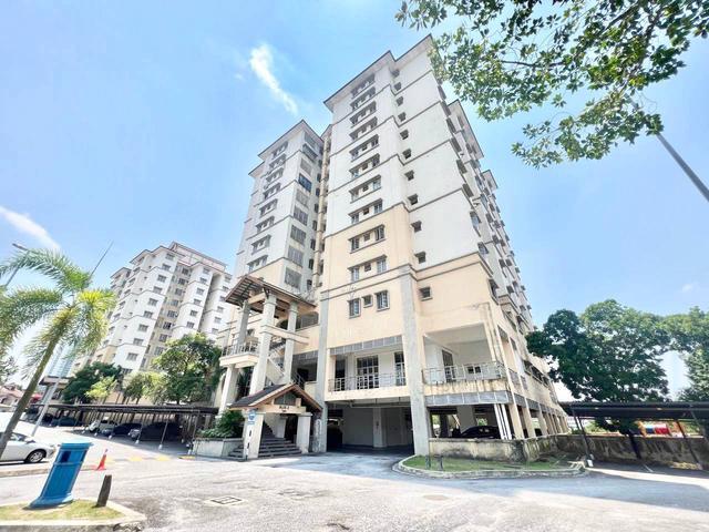 Condominium for sale in Petaling, Alam Impian