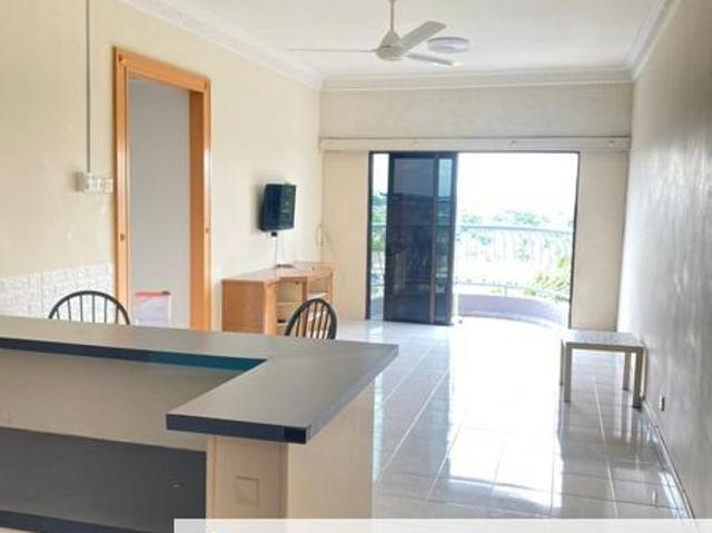Condominium for sale in Malaka