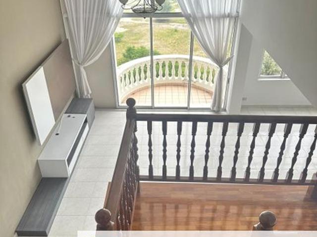 Condominium for sale in Malaka