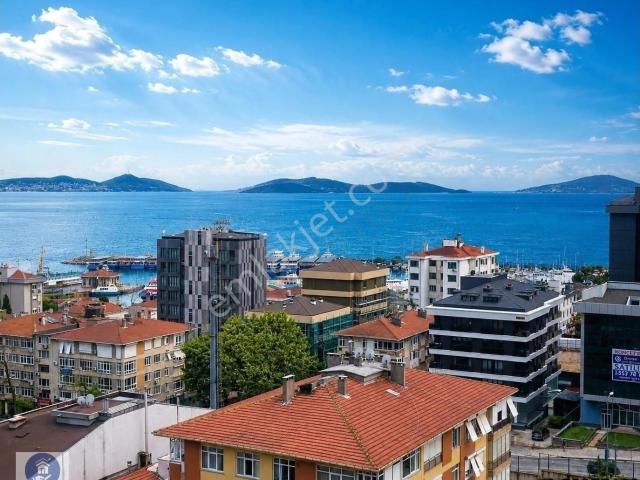 Kadiköy, İstanbul içerisinde satılık mülk