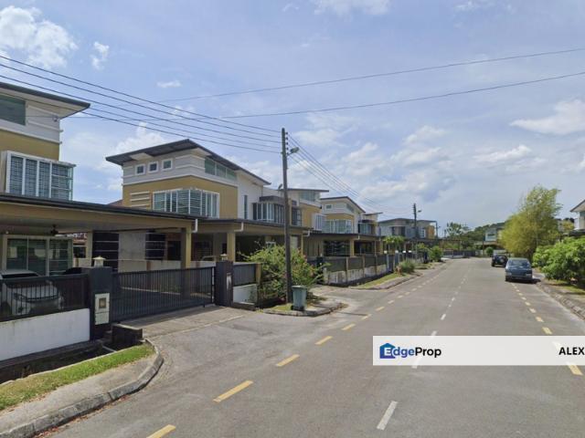 House for sale in Kuching