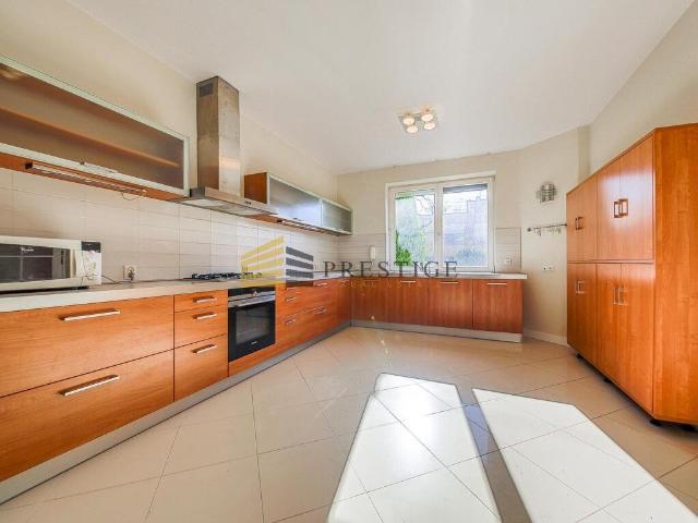 Dom do wynajęcia w Konstancin-jeziorna, Mazowieckie