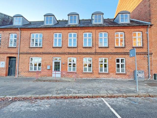 Erhvervsejendom til leje i Viborg, Århus