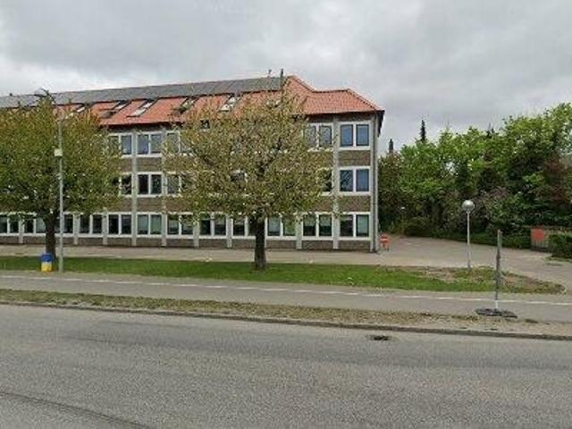 Erhvervsejendom til leje i Brøndby