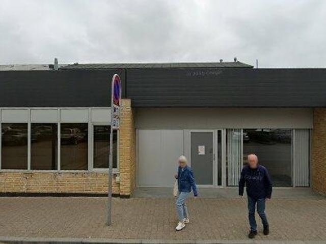 Erhvervsejendom til leje i Ikast, Århus