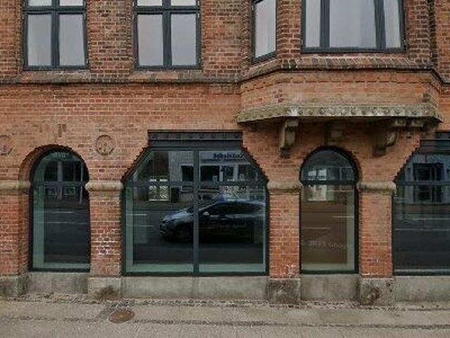Erhvervsejendom til leje i Vinderup, Århus