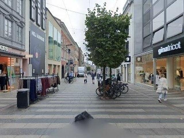 Erhvervsejendom til leje i Århus