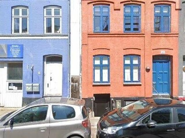 Erhvervsejendom til leje i Århus