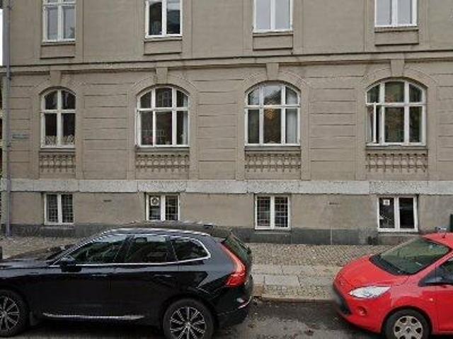 Ejendom til leje i Frederiksberg C, Brøndby