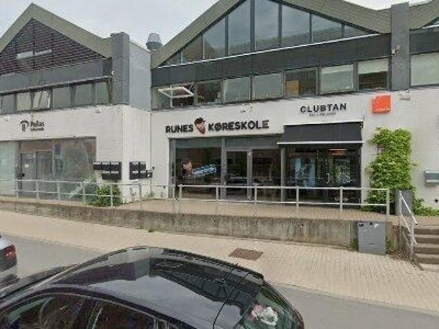 Erhvervsejendom til salg