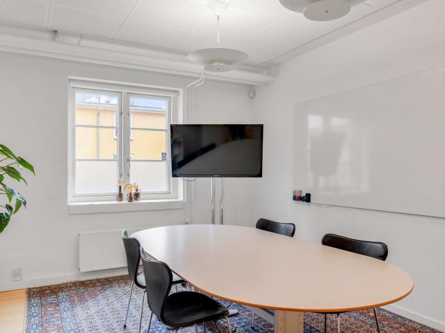 Erhvervsejendom til leje i Åbyhøj, Århus