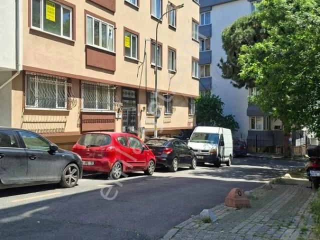 Üsküdar, İstanbul içerisinde kiralık mülk