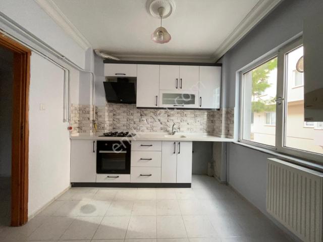 Kasaplar, Altıeylül içerisinde kiralık mülk