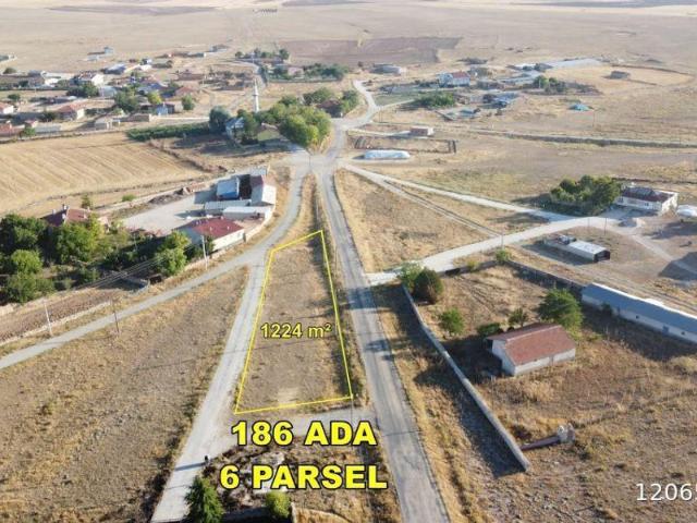 Uzuncayayla, Cihanbeyli içerisinde satılık Arsa