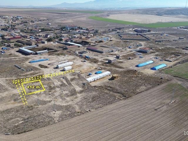 Emirgazi içerisinde satılık Arsa